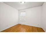 1076 Yew St - Photo 27