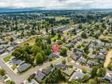 1076 Yew St - Photo 36