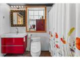903 Mcloughlin Blvd - Photo 14