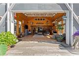 903 Mcloughlin Blvd - Photo 29