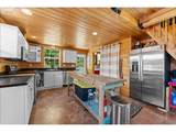 903 Mcloughlin Blvd - Photo 7