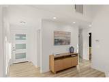 1485 Parkwood Dr - Photo 3