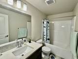 320 Oak St - Photo 21