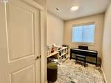 320 Oak St - Photo 26