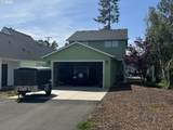 320 Oak St - Photo 28