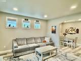 320 Oak St - Photo 5