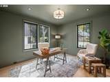555 6TH St - Photo 20
