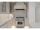 555 6TH St - Photo 9