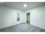 102 1ST St - Photo 26