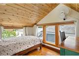 910 22ND Ave - Photo 38