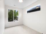 6605 Seneca St - Photo 10