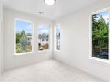 6605 Seneca St - Photo 14