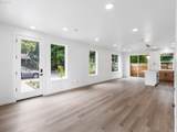 6605 Seneca St - Photo 3