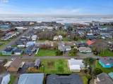 172 Dolphin St - Photo 11
