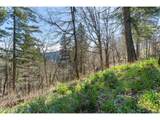 735 Strawberry Mountain Rd - Photo 17