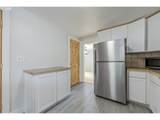1270 Summer St - Photo 15