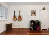 6017 Holladay St - Photo 11