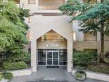 6605 Burnside St - Photo 1