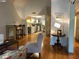 6605 Burnside St - Photo 18