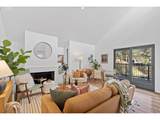 1693 Montgomery Dr - Photo 12