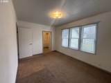 2208 Cedar St - Photo 14
