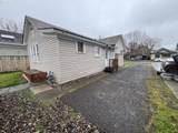 2208 Cedar St - Photo 16