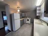 2208 Cedar St - Photo 8