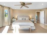 8710 Hazeltine St - Photo 32