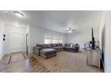 915 Coyote Dr - Photo 2
