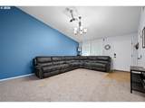 850 Benjamin Ave - Photo 5