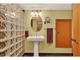 905 Columbia St - Photo 30
