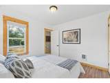 1520 Maple St - Photo 17