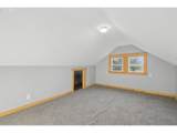 1520 Maple St - Photo 23