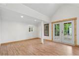 1520 Maple St - Photo 29