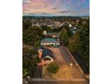 1520 Maple St - Photo 5