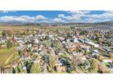 601 Park St - Photo 15