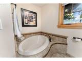 8690 Lookingglass Rd - Photo 19