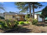 111 Cypress Ave - Photo 1