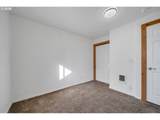 111 Cypress Ave - Photo 8