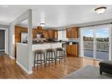 725 6TH St - Photo 12