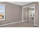725 6TH St - Photo 17
