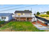 725 6TH St - Photo 31
