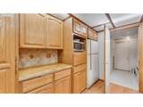 880 Hillview Dr - Photo 11