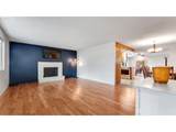 880 Hillview Dr - Photo 16
