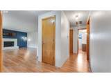 880 Hillview Dr - Photo 19