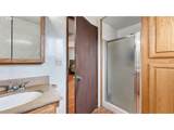880 Hillview Dr - Photo 25