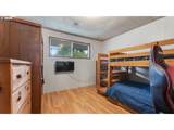 880 Hillview Dr - Photo 26
