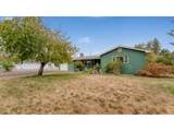 880 Hillview Dr - Photo 3