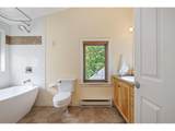 2089 Graham Dr - Photo 18