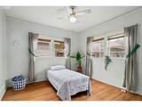 2804 25TH Ave - Photo 25